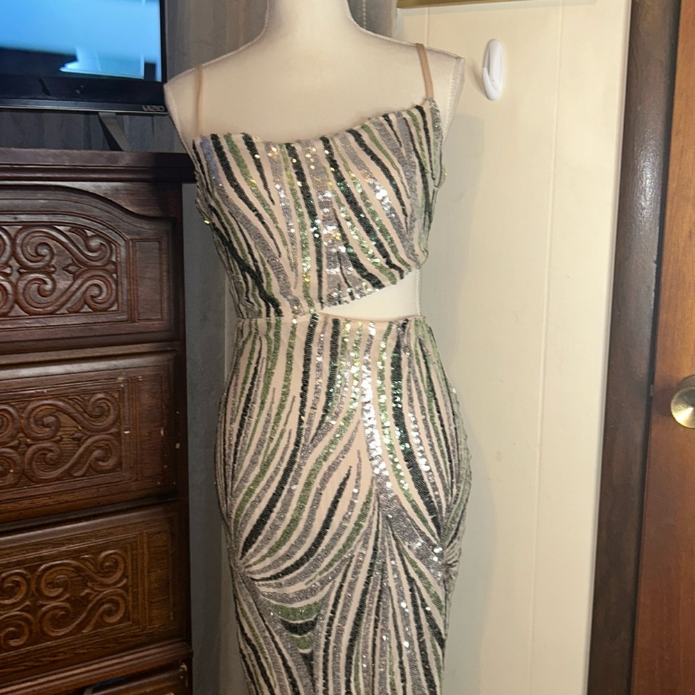 SHEIN size 6, green and silver cut out dress.